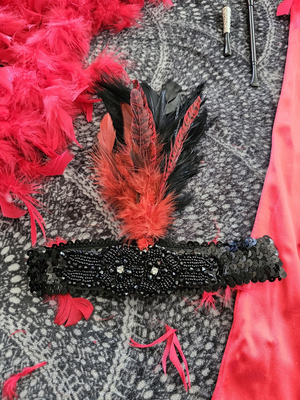 1920s Flapper Great Gatsby Accessories Fashion Roaring 20s Theme Set - Picture 3 of 17